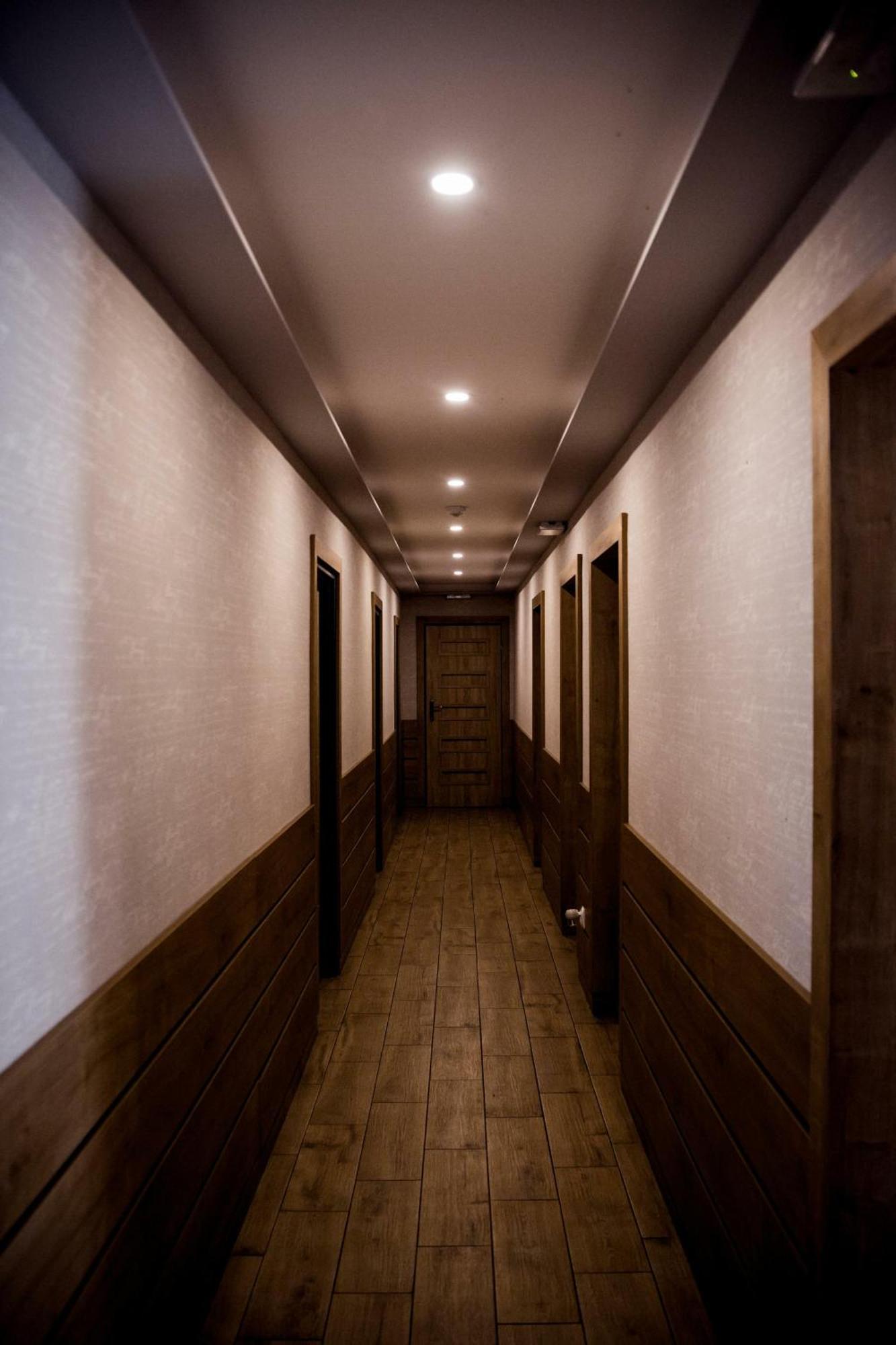 Lesna Przystan Hotel อิวาวา ภายนอก รูปภาพ